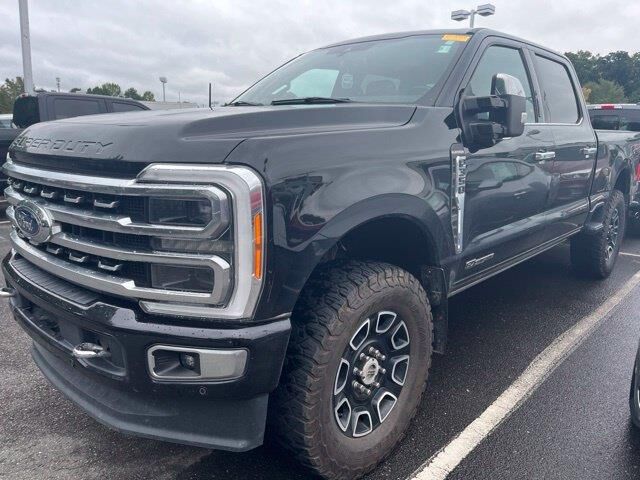 2023 Ford F-350 Super Duty Platinum