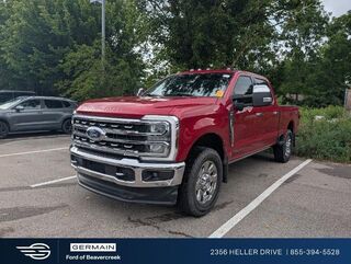 2024 Ford F-350 Super Duty Lariat — photo 1 of 3