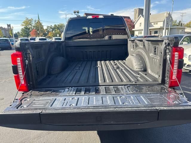 2024 Ford F-350 Super Duty Lariat