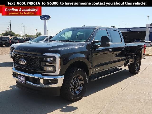 2024 Ford F-350 Super Duty Lariat — photo 1 of 24