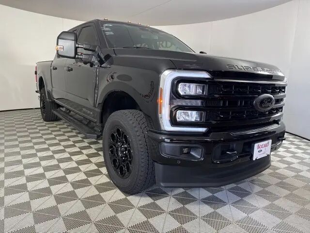 2024 Ford F-350 Super Duty Lariat — photo 1 of 13