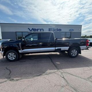 2025 Ford F-350 Super Duty XLT — photo 1 of 26