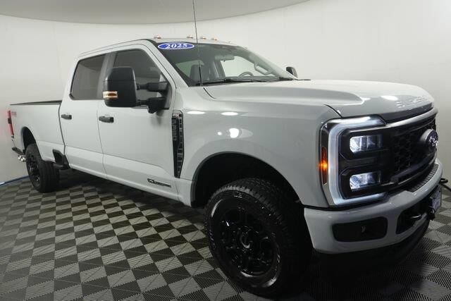 2025 Ford F-350 Super Duty XL