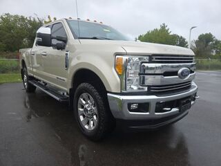 2017 Ford Super Duty F-350 SRW Lariat