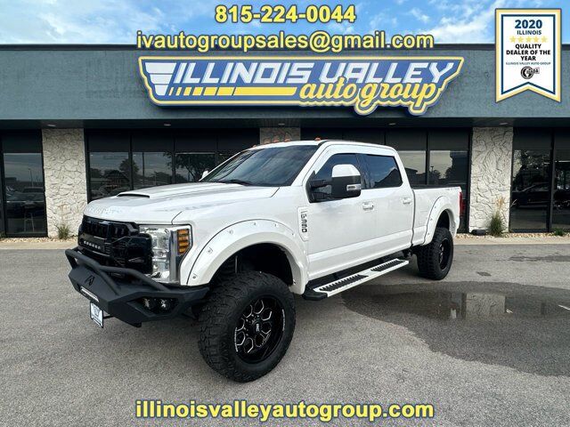 2018 Ford Super Duty F-350 SRW Lariat Crew Cab 4WD