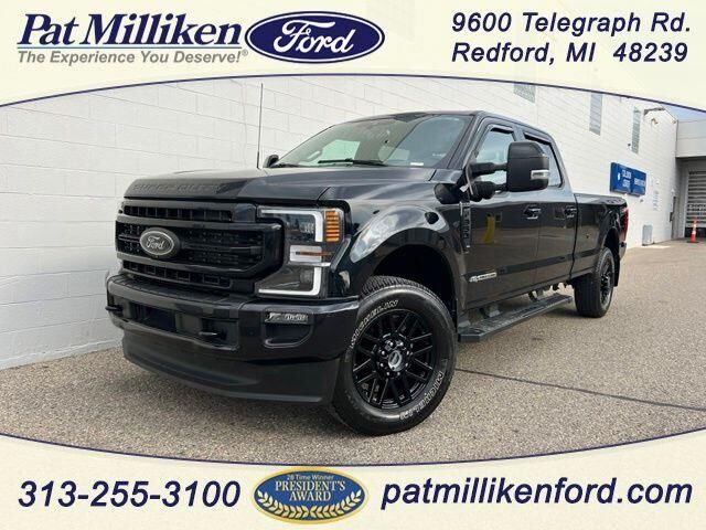 2022 Ford F-350 Super Duty Lariat — photo 1 of 26