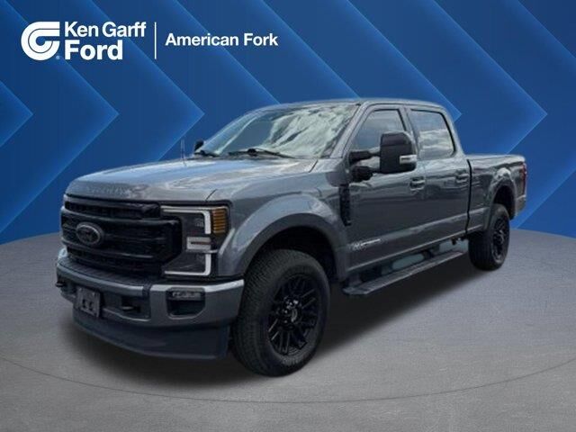 2022 Ford F-350 Super Duty Lariat — photo 1 of 39