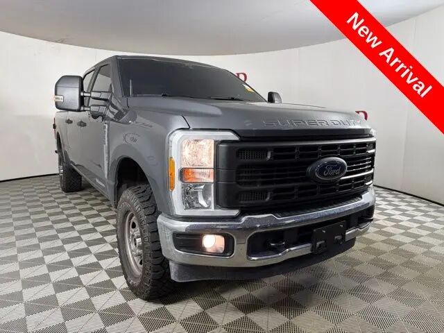 2024 Ford F-350 Super Duty XL — photo 1 of 13