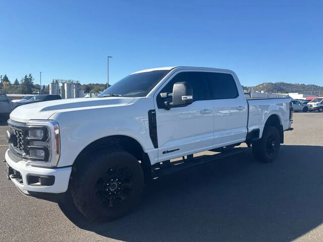 2025 Ford F-350 Super Duty XLT