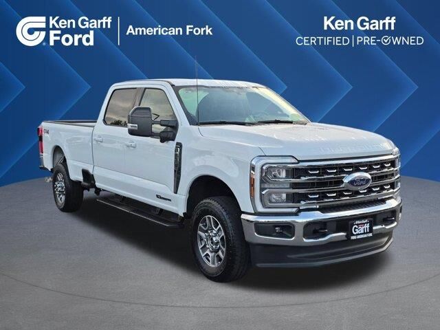 2025 Ford F-350 Super Duty Lariat — photo 1 of 26