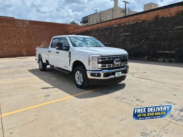 2025 Ford F-350 Super Duty XLT