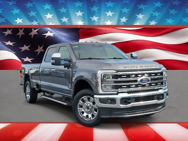 2025 Ford F-350 Super Duty Lariat