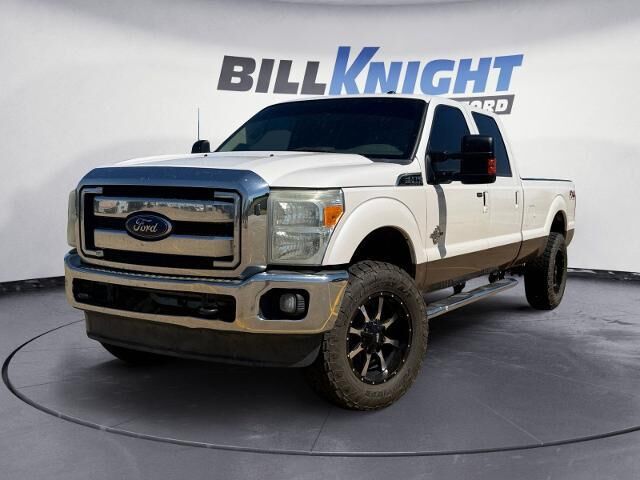 2015 Ford F-350 Super Duty Lariat — photo 1 of 39