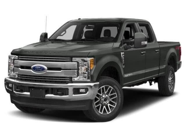 2019 Ford F-350 Super Duty Lariat — photo 1 of 26