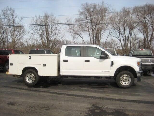 2022 Ford F-350 Super Duty XL — photo 1 of 1