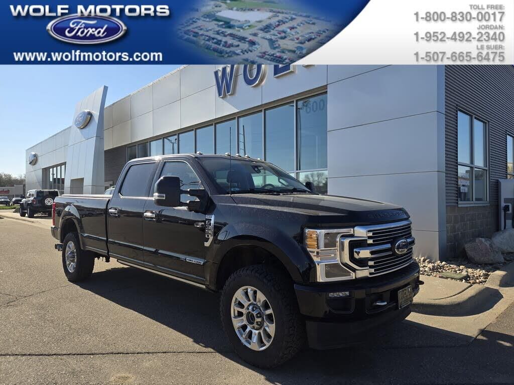 2022 Ford F-350 Super Duty Limited — photo 1 of 1