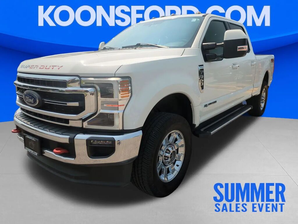 2022 Ford F-350 Super Duty Lariat — photo 1 of 13