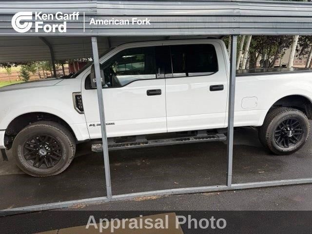 2022 Ford F-350 Super Duty XLT