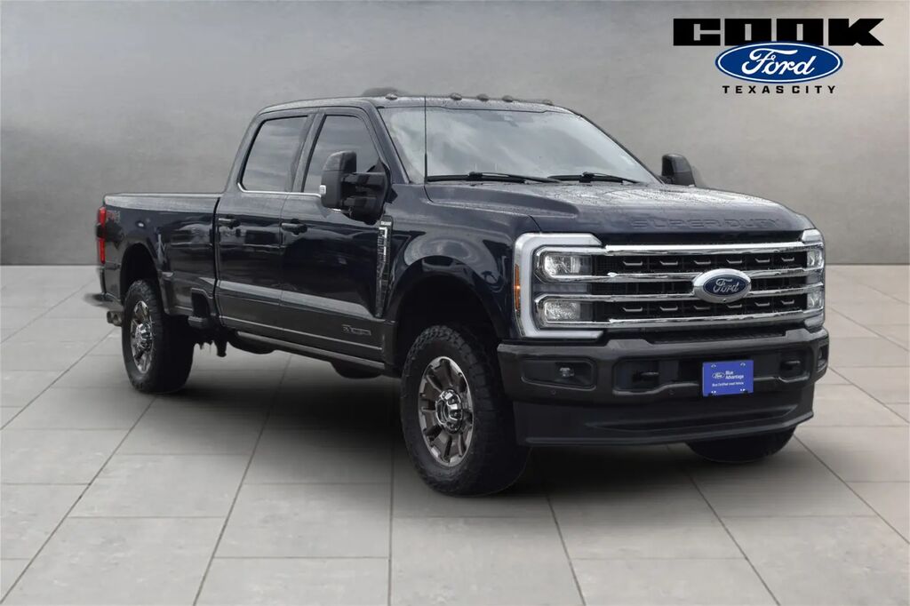 2024 Ford F-350 Super Duty King Ranch — photo 1 of 52