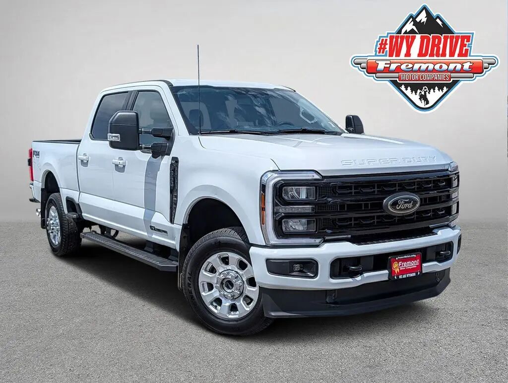 2024 Ford F-350 Super Duty XLT — photo 1 of 13