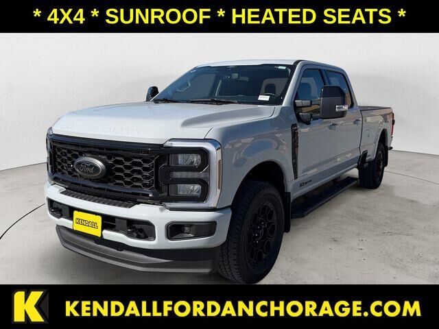 2025 Ford F-350 Super Duty Lariat — photo 1 of 13