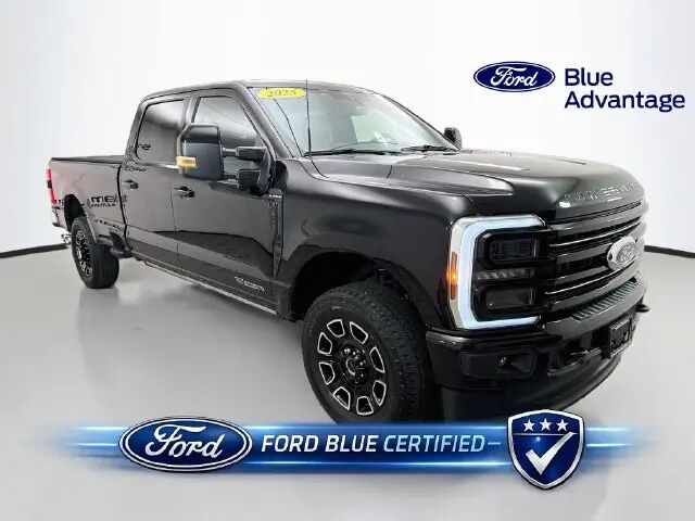 2025 Ford F-350 Super Duty Platinum