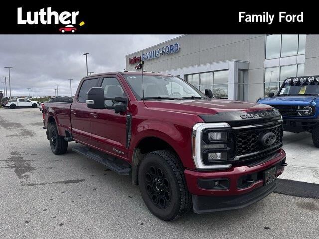 2025 Ford F-350 Super Duty Lariat