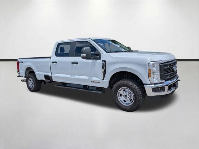 2025 Ford F-350 Super Duty XL