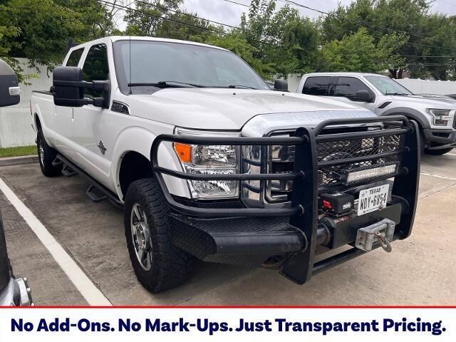 2014 Ford F-350 Super Duty Lariat — photo 1 of 4