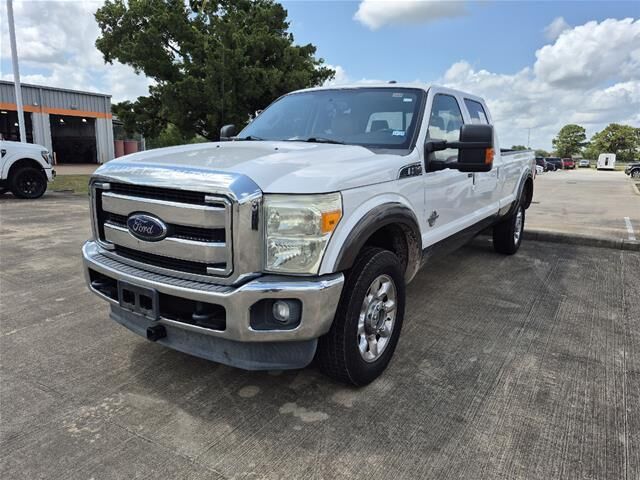 2016 Ford F-350 Super Duty Lariat — photo 1 of 13