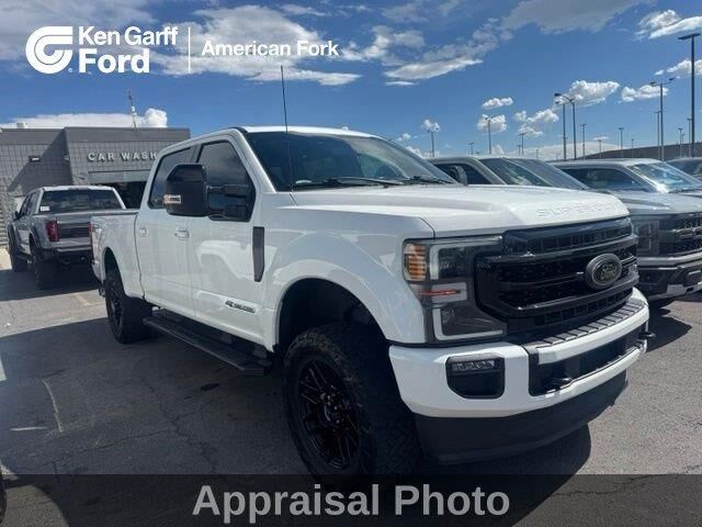 2017 Ford F-350 Super Duty Lariat — photo 1 of 5