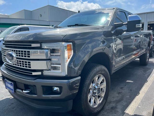 2019 Ford F-350 Super Duty Platinum