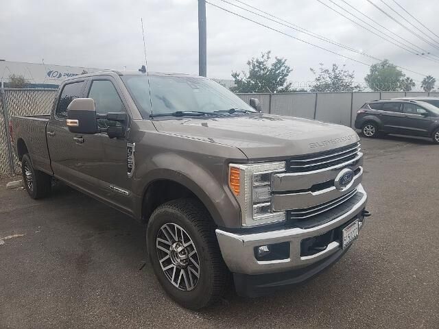 2019 Ford F-350 Super Duty Lariat