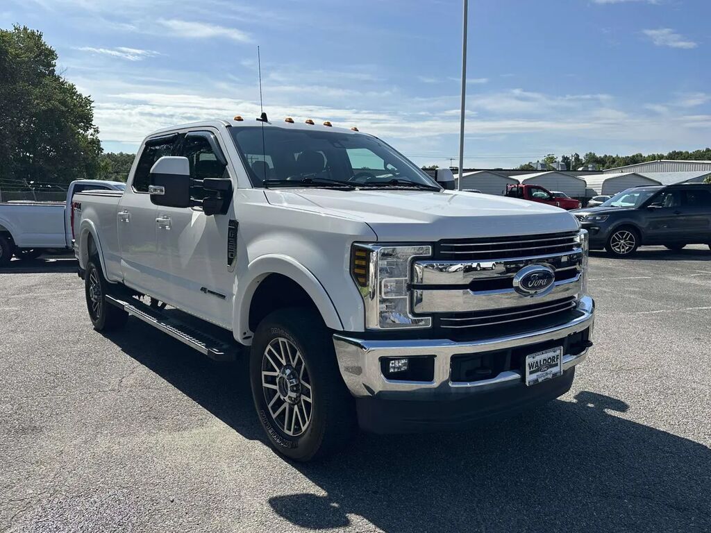 2019 Ford F-350 Super Duty XLT — photo 1 of 39