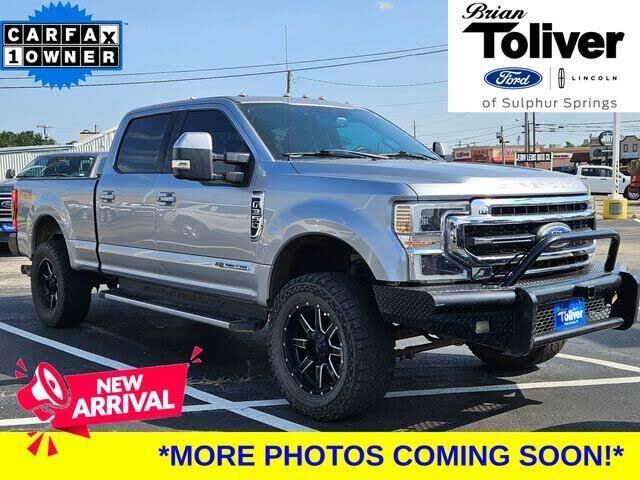 2021 Ford F-350 Super Duty Lariat — photo 1 of 1