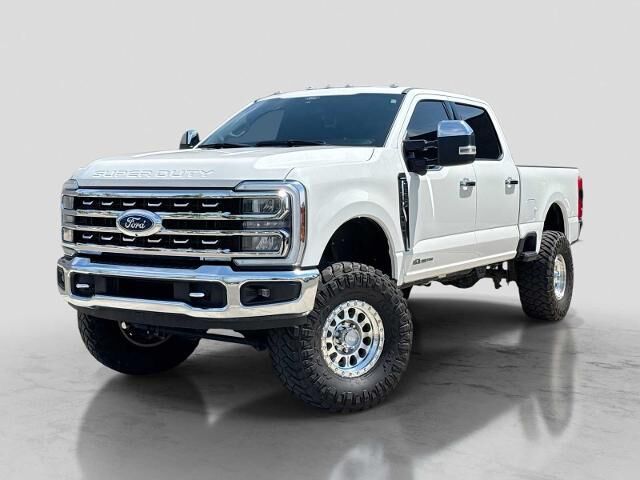 2024 Ford F-350 Super Duty Lariat — photo 1 of 13