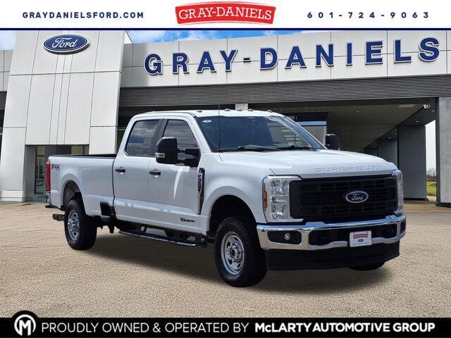 2024 Ford F-350 Super Duty XL — photo 1 of 13