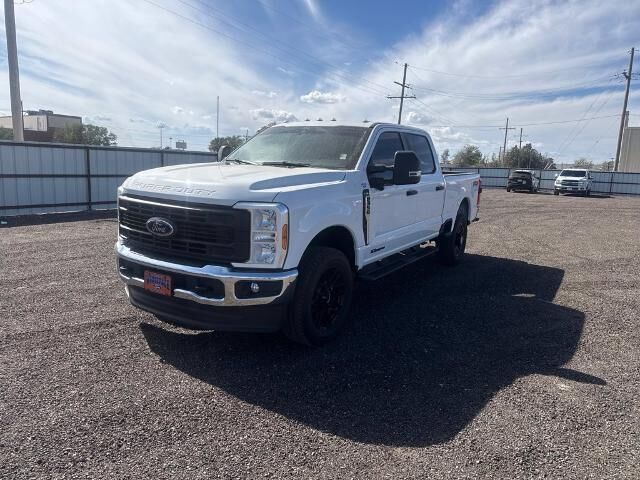 2025 Ford F-350 Super Duty XL