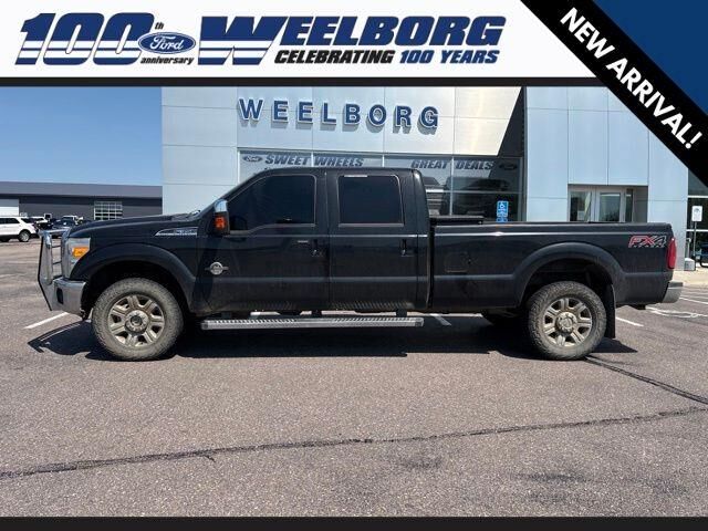 2013 Ford F-350 Super Duty Lariat — photo 1 of 26