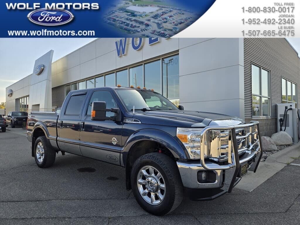 2016 Ford F-350 Super Duty Lariat — photo 1 of 1