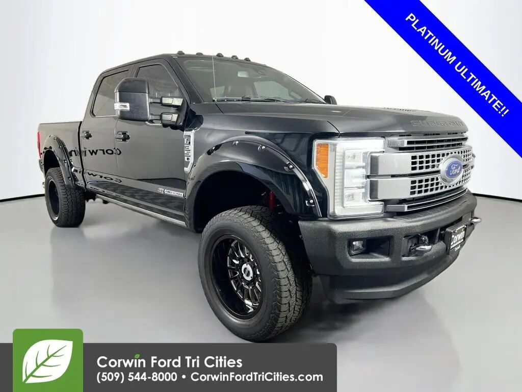 2017 Ford F-350 Super Duty Platinum — photo 1 of 27