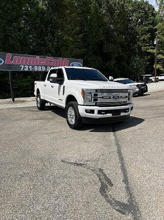 2019 Ford F-350 Super Duty Limited — photo 1 of 39