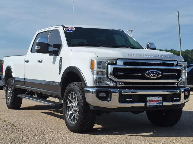 2020 Ford F-350 Super Duty Lariat — photo 1 of 26
