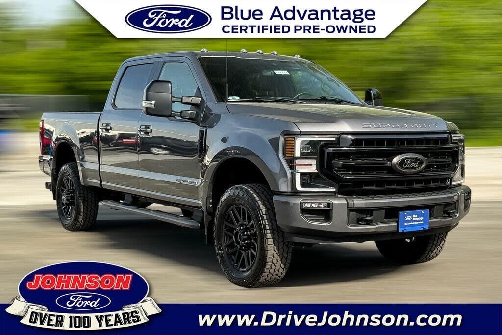 2022 Ford F-350 Super Duty Lariat — photo 1 of 3
