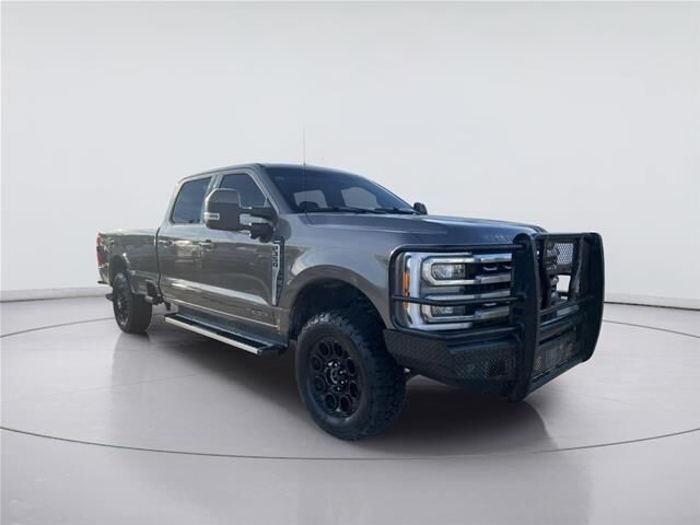 2023 Ford F-350 Super Duty Lariat