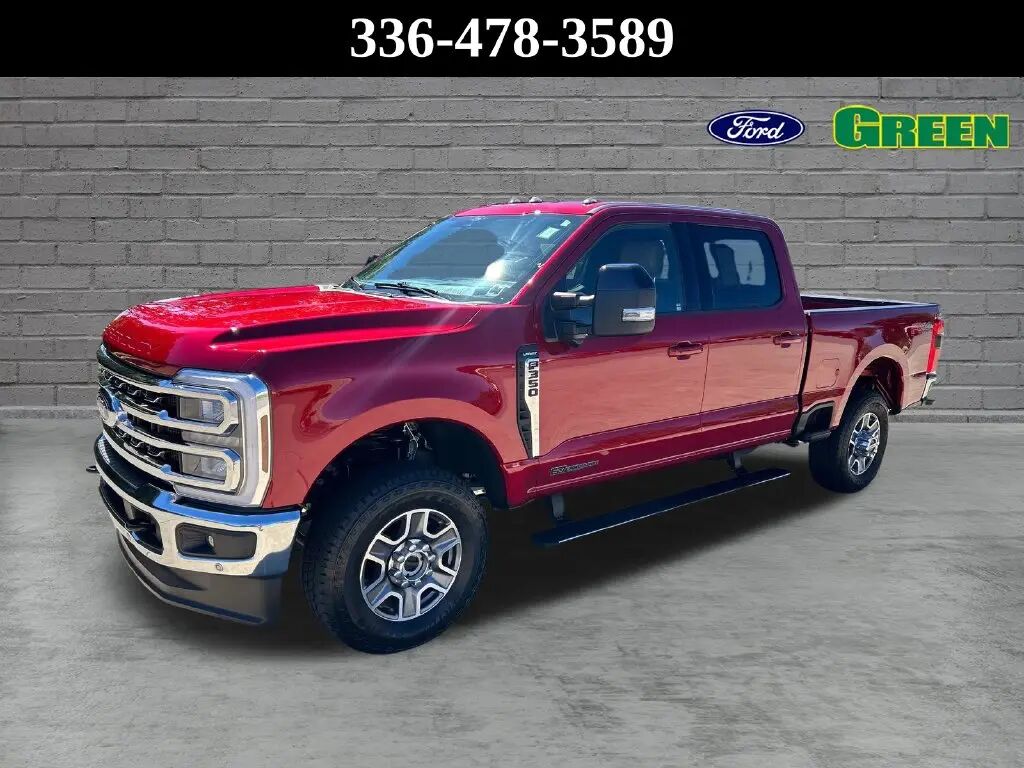 2025 Ford F-350 Super Duty Lariat — photo 1 of 12