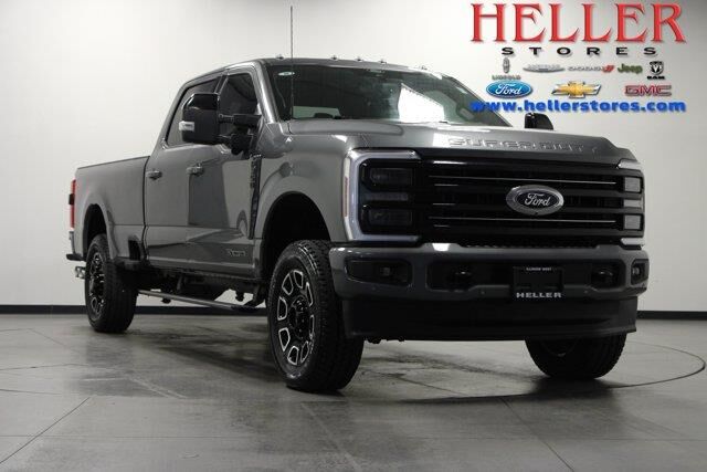 2025 Ford F-350 Super Duty Platinum — photo 1 of 13