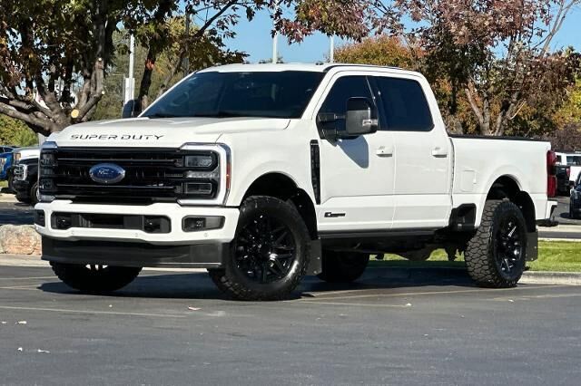 2026 Ford F-350 Super Duty Platinum