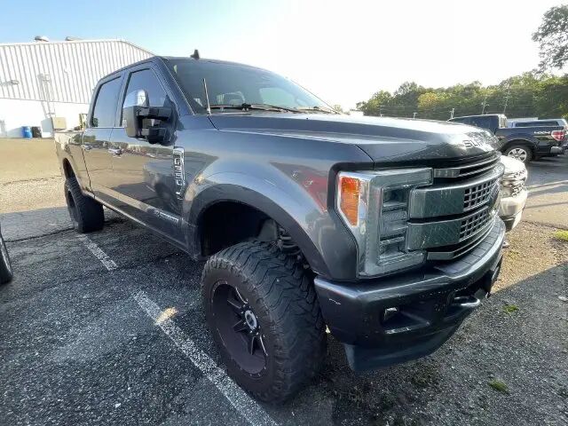 2019 Ford F-350 Super Duty Platinum