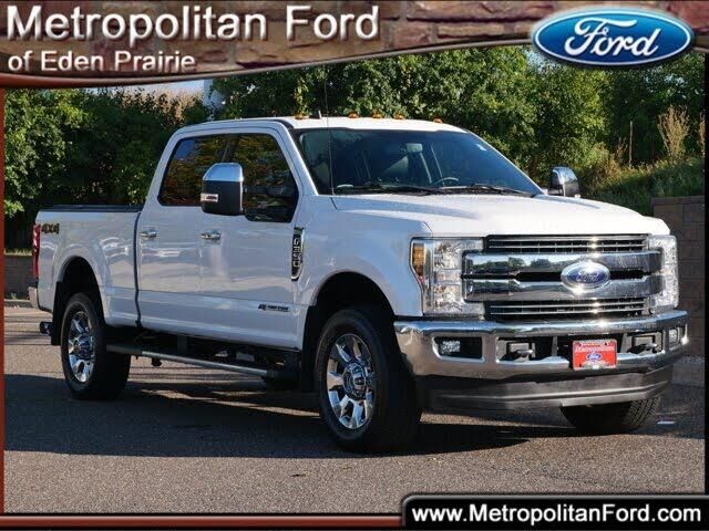 2019 Ford F-350 Super Duty Lariat — photo 1 of 1